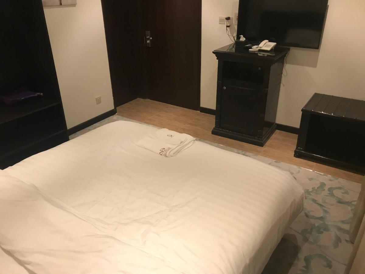 Najran Hotel Екстер'єр фото